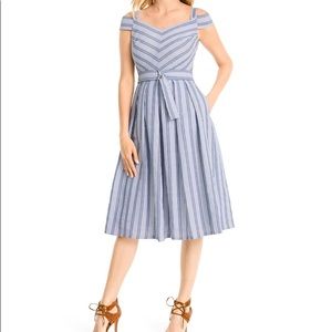 COLD-SHOULDER STRIPED SUNDRESS ✨SZ 0✨